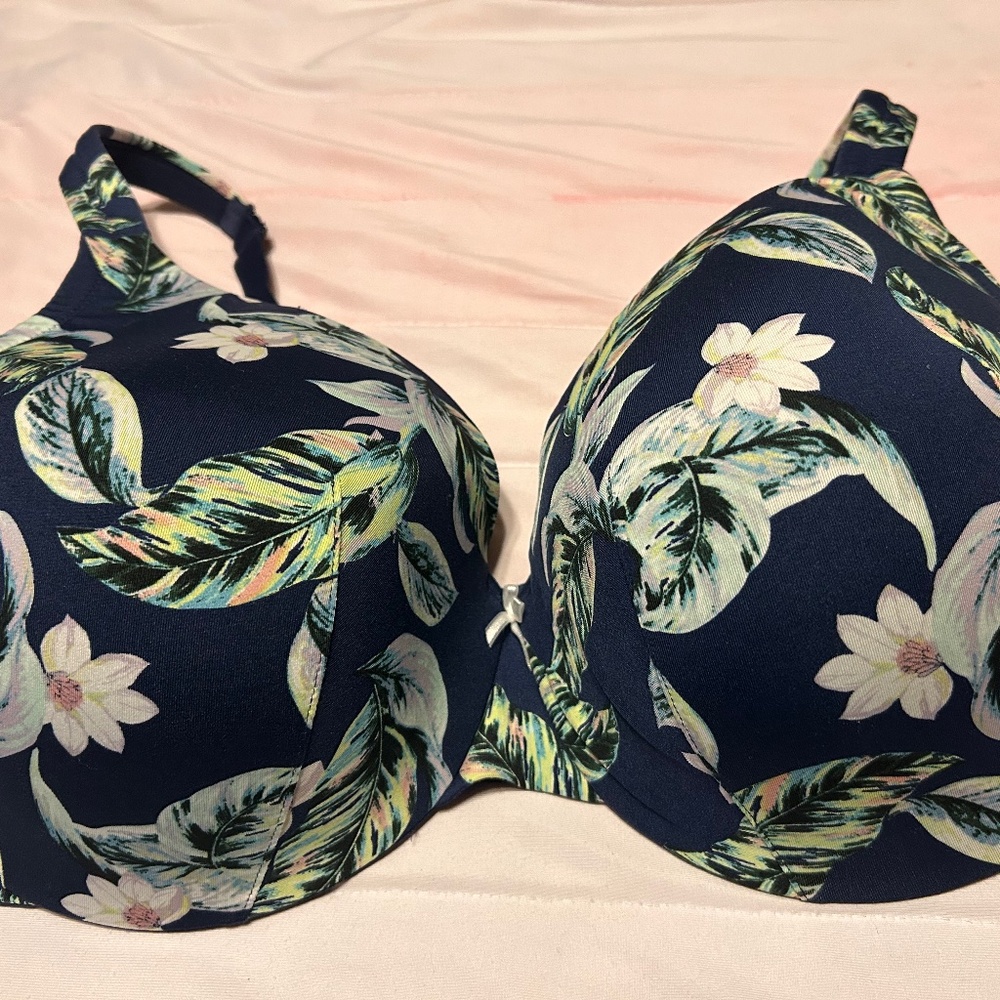 Cacique Blue with Floral Design 42F Bra